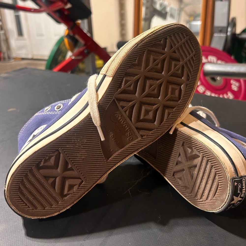 High-Top Converse - Picture 3 of 6